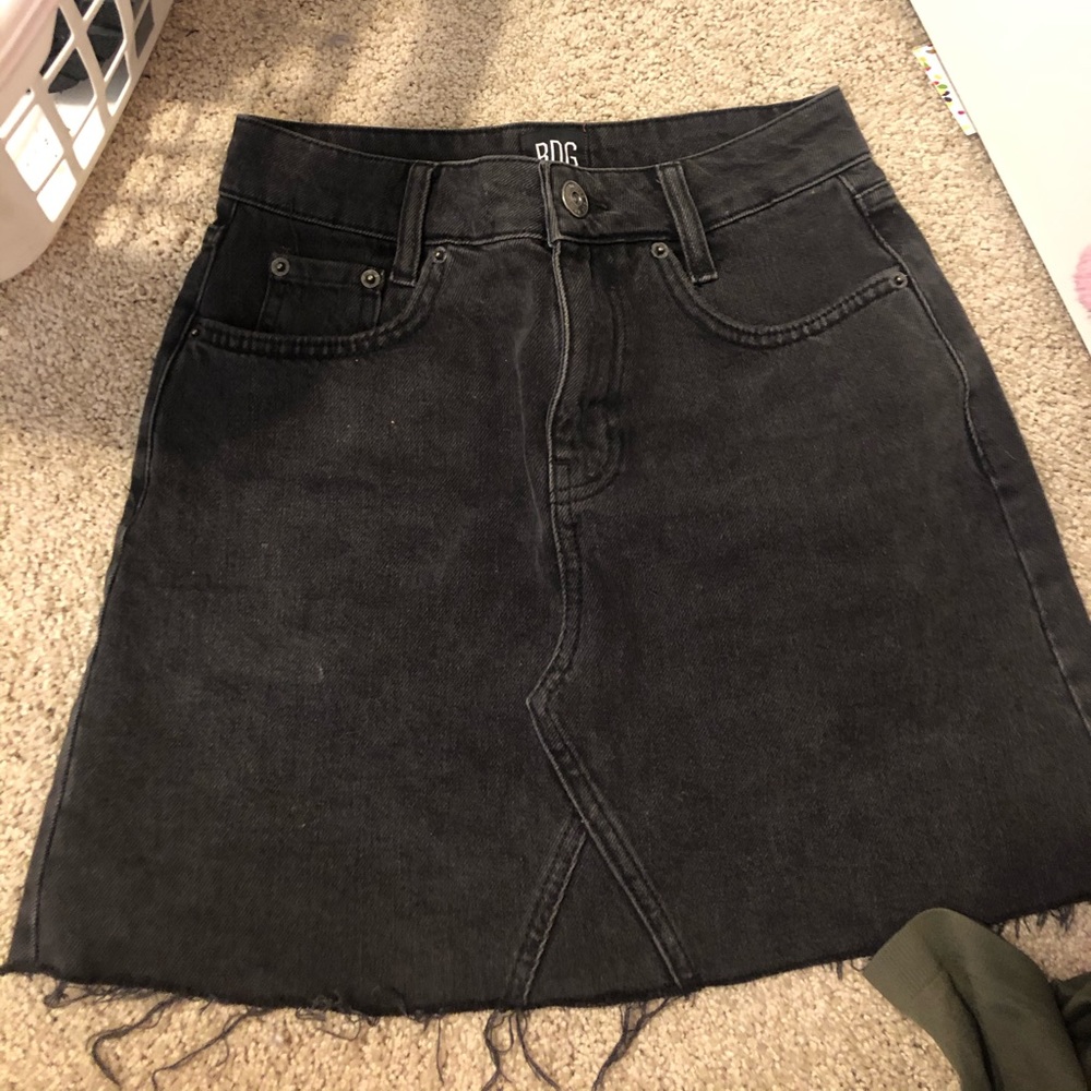 urban outfitters mini jean skirt